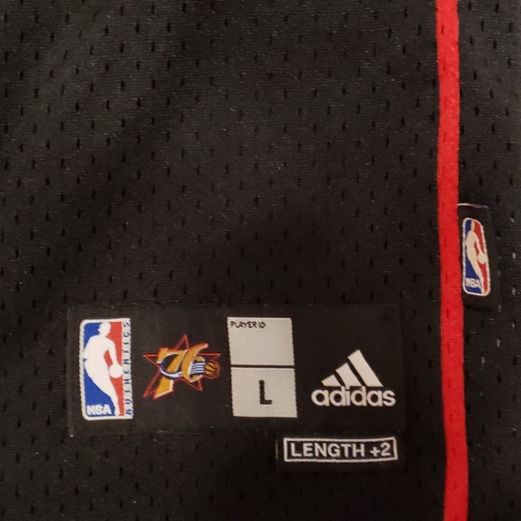 Embroidered 76'ers jersey - Picture 5 of 6